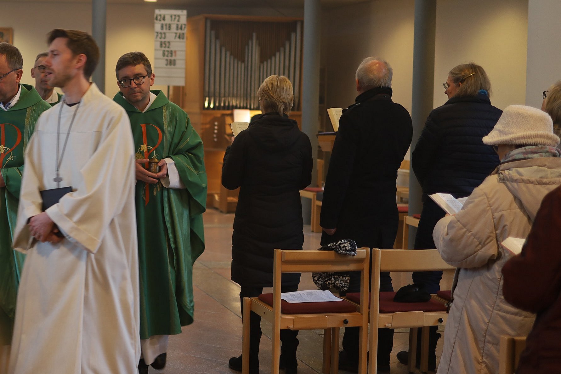 Auszug aus der nun profanierten Kirche