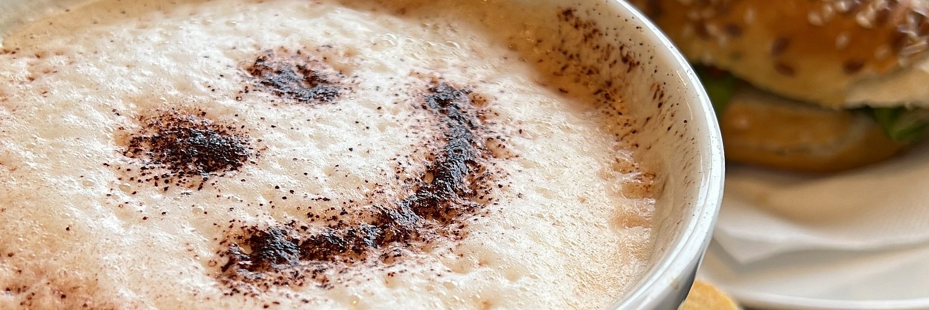 Kaffeetasse mit Schaumsmiley