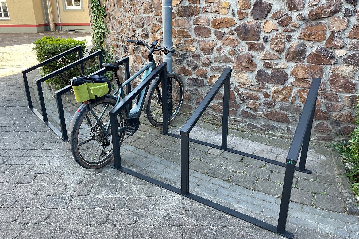 Fahrradständer vor der Kirche St. Martin