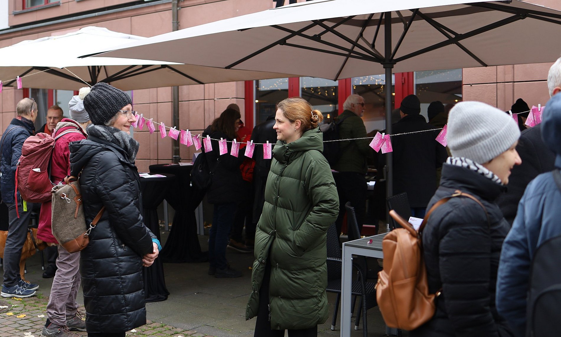 Christina Kunkel von der Regionalleitung im Gespräch.