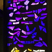 Mammonfenster in der Bußkapelle / Pfarrkirche St. Josef, Algund